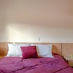 Flat novo, aconchegante e no Coração do Capivari / Internet + Aquecedores