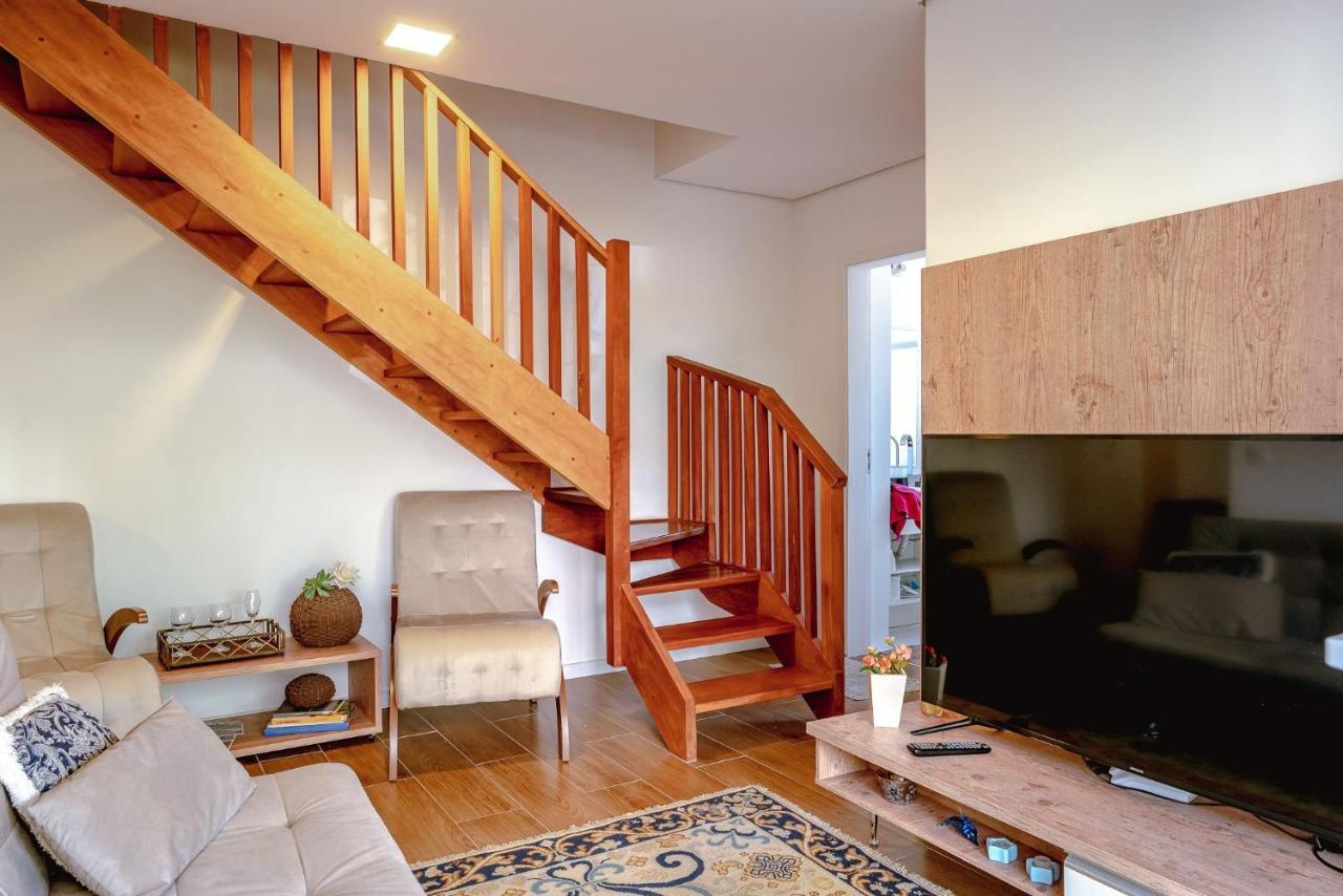 Apartamento Flat Novo, Aconchegante E No Coracao Do Capivari / Internet + Aquecedores *