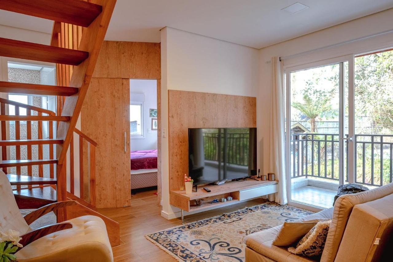 Apartamento Flat Novo, Aconchegante E No Coracao Do Capivari / Internet + Aquecedores